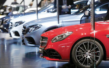 Gần 1 triệu chiếc xe Mercedes-Benz bán tại Mỹ suốt một thập kỉ bị triệu hồi, vì lỗi cửa sổ trời