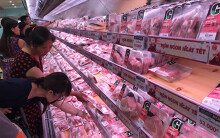 Thịt heo đông lạnh chỉ 26.000 đồng/kg, Bộ Công Thương thúc doanh nghiệp sớm nhập khẩu bán Tết, chống sốt giá