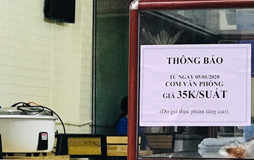 Hàng quán, dịch vụ làm đẹp tăng giá trước Tết - Ảnh 1. Hàng quán, dịch vụ làm đẹp tăng giá trước Tết - Ảnh 1.