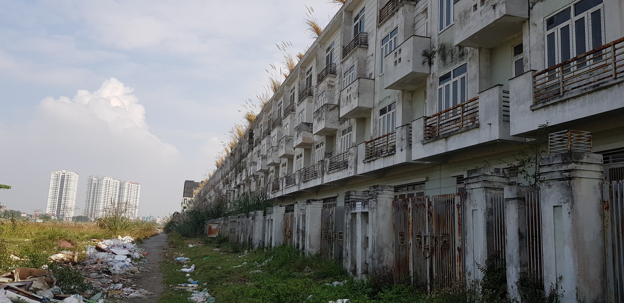 Năm 2020 huyện Hoài Đức thành quận: Liền kề, biệt thự HUD Vân Canh giá vài tỉ đồng để hoang, đón qui hoạch? - Ảnh 10. Năm 2020 huyện Hoài Đức thành quận: Liền kề, biệt thự HUD Vân Canh giá vài tỉ đồng để hoang, đón qui hoạch? - Ảnh 10.