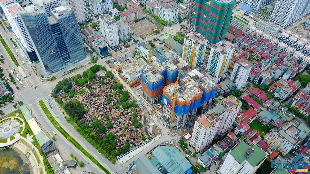 Bỏ tiền tỉ mua chung cư: Khó lướt sóng ăn tiền chênh nhưng 90% đều lỗ thì không hẳn! - Ảnh 1. Bỏ tiền tỉ mua chung cư: Khó lướt sóng ăn tiền chênh nhưng 90% đều lỗ thì không hẳn! - Ảnh 1.