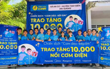 10.000 nồi cơm trao đi, nhận ngàn nụ cười yêu thương từ 'Cơm dẻo - Bếp ấm'