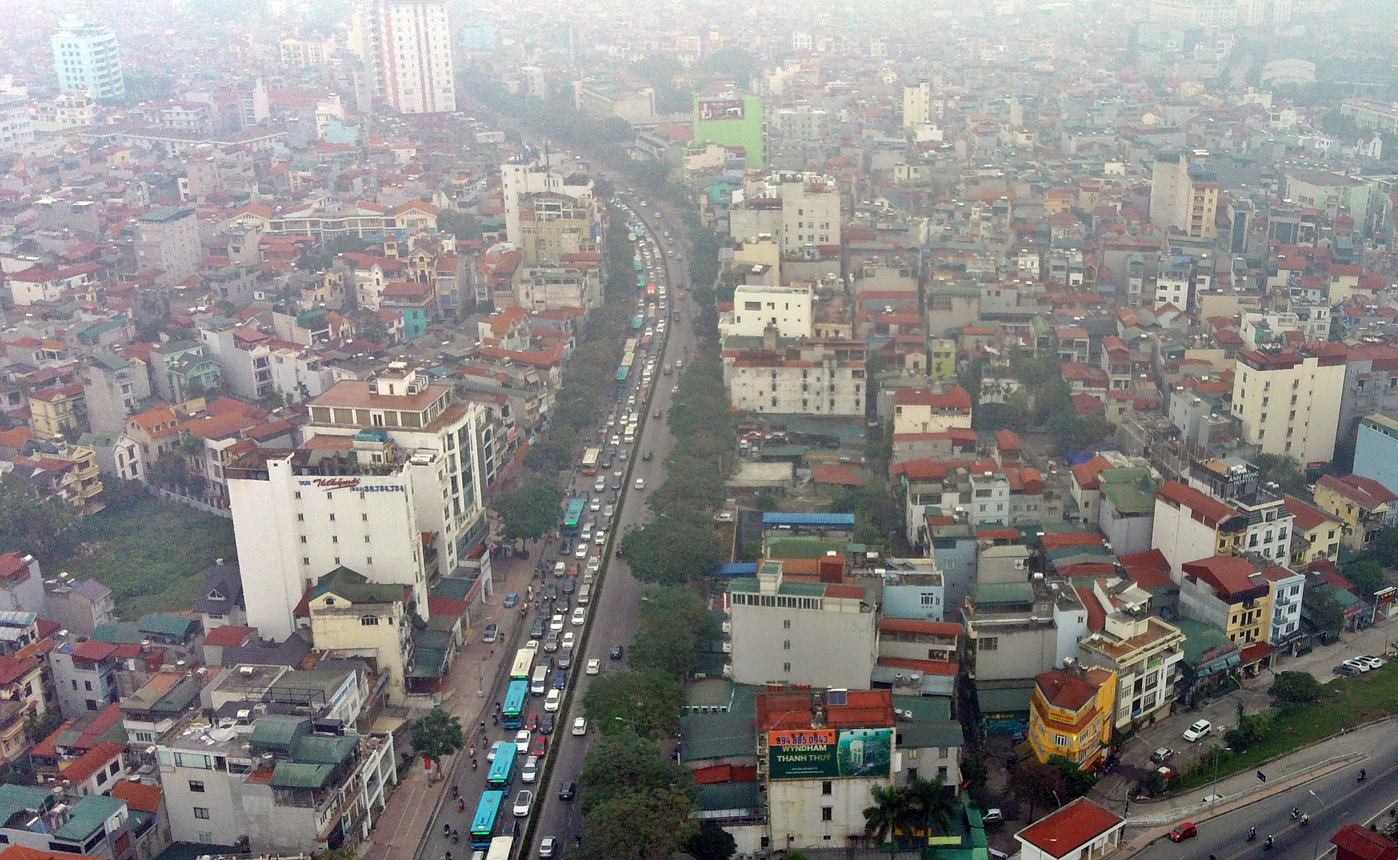 Cận Tết, đường lên cầu Chương Dương ngày nào cũng tắc dài cả cây số - Ảnh 2. Cận Tết, đường lên cầu Chương Dương ngày nào cũng tắc dài cả cây số - Ảnh 2.
