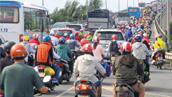 Đường về miền Tây Tết này có tắc?