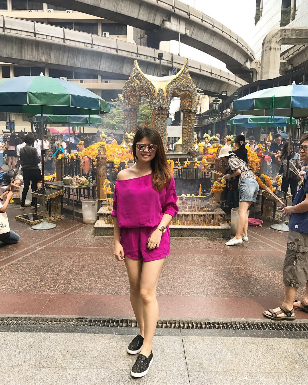 So sánh tour du lịch Hà Nội - Thái Lan kết hợp cổ vũ U23 Việt Nam - Ảnh 5. So sánh tour du lịch Hà Nội - Thái Lan kết hợp cổ vũ U23 Việt Nam - Ảnh 5.