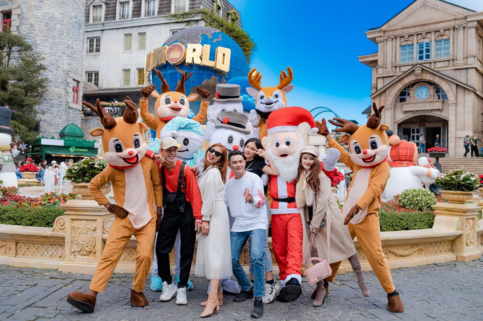 So sánh tour du lịch Tết Hà Nội - Đà Nẵng 4 ngày 3 đêm: Giá tour chênh lệch gần 3 triệu đồng - Ảnh 5. So sánh tour du lịch Tết Hà Nội - Đà Nẵng 4 ngày 3 đêm: Giá tour chênh lệch gần 3 triệu đồng - Ảnh 5.