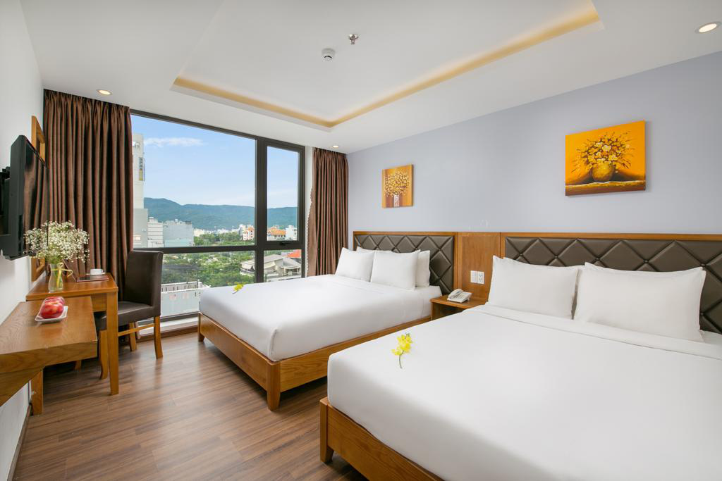 So sánh tour du lịch Tết Hà Nội - Đà Nẵng 4 ngày 3 đêm: Giá tour chênh lệch gần 3 triệu đồng - Ảnh 13. So sánh tour du lịch Tết Hà Nội - Đà Nẵng 4 ngày 3 đêm: Giá tour chênh lệch gần 3 triệu đồng - Ảnh 13.