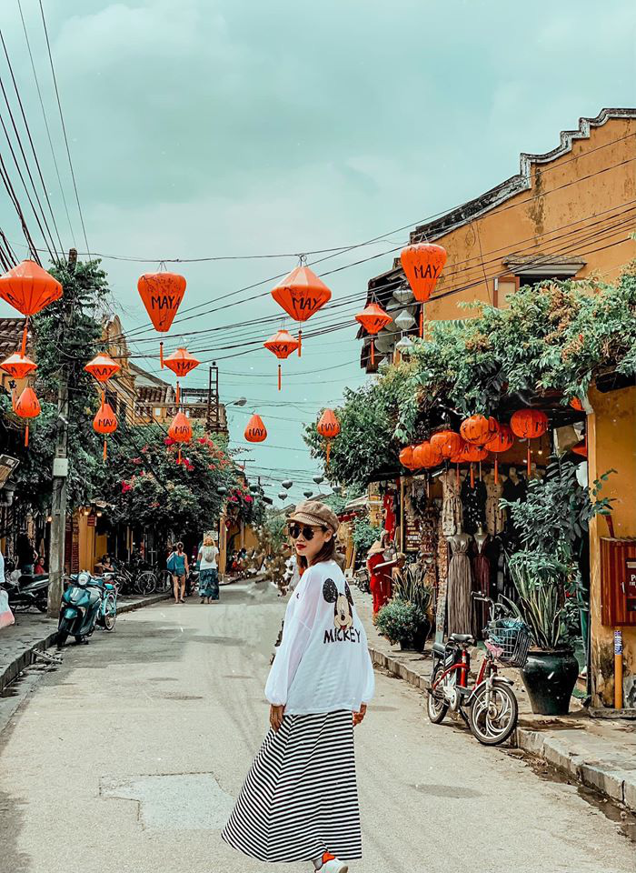 So sánh tour du lịch Tết Hà Nội - Đà Nẵng 4 ngày 3 đêm: Giá tour chênh lệch gần 3 triệu đồng - Ảnh 8. So sánh tour du lịch Tết Hà Nội - Đà Nẵng 4 ngày 3 đêm: Giá tour chênh lệch gần 3 triệu đồng - Ảnh 8.