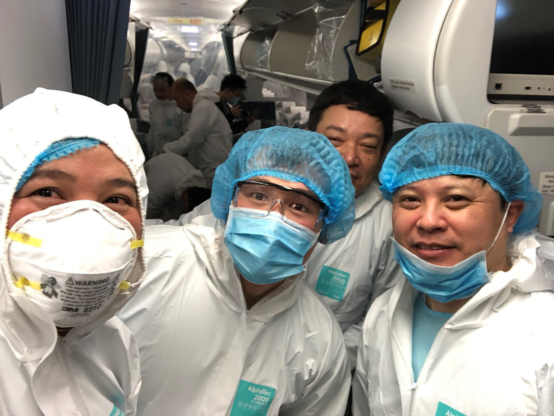 Chuyến bay đón người Việt về từ Vũ Hán: Vietnam Airlines chọn phi hành đoàn thế nào? - Ảnh 1. Chuyến bay đón người Việt về từ Vũ Hán: Vietnam Airlines chọn phi hành đoàn thế nào? - Ảnh 1.
