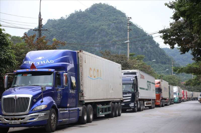 Hạn chế đưa thanh long và dưa hấu lên biên giới vì Trung Quốc tiếp tục đóng cửa chợ đầu mối - Ảnh 2. Hạn chế đưa thanh long và dưa hấu lên biên giới vì Trung Quốc tiếp tục đóng cửa chợ đầu mối - Ảnh 2.