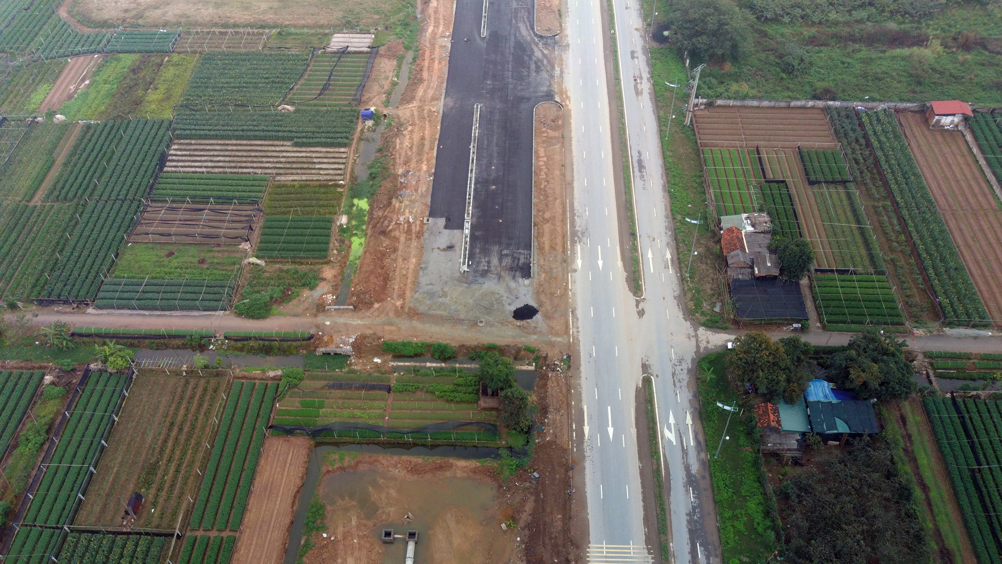Toàn cảnh đường Tây Thăng Long kết nối Vành đai 4 đến hồ Tây - Ảnh 10. Toàn cảnh đường Tây Thăng Long kết nối Vành đai 4 đến hồ Tây - Ảnh 10.