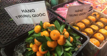 Các cửa khẩu tạm đóng sao rau củ quả Trung Quốc vẫn bán đầy chợ?