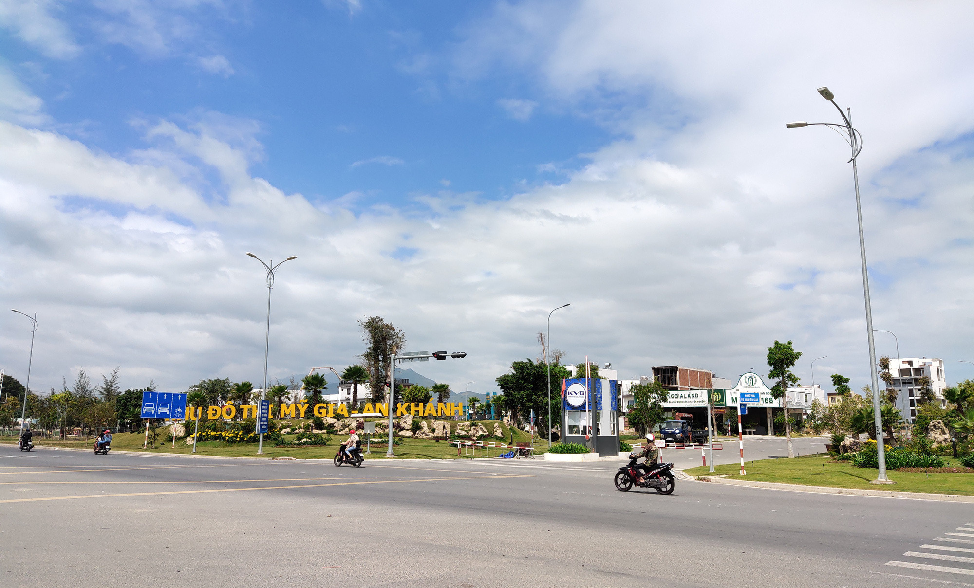 Khánh Hòa: Bất động sản dự án tuột giá, đất nền đi ngang - Ảnh 1.