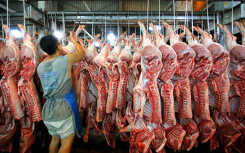 Bộ Tài chính: Phải giảm giá heo hơi về 45.000 đồng/kg