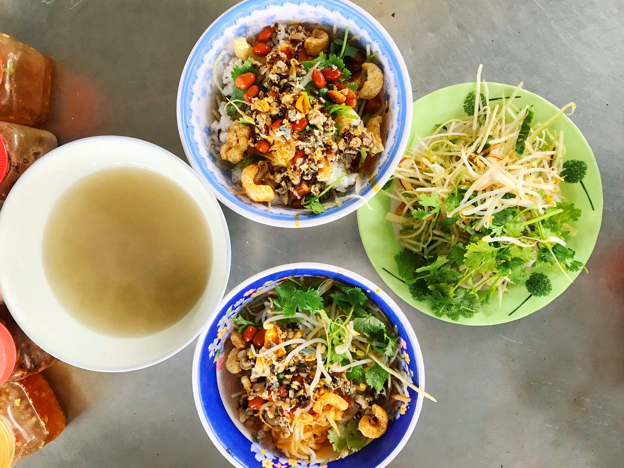 Đến Huế, phải ăn cơm hến ở cồn Hến mới chuẩn món ngon! - Ảnh 8. Đến Huế, phải ăn cơm hến ở cồn Hến mới chuẩn món ngon! - Ảnh 8.