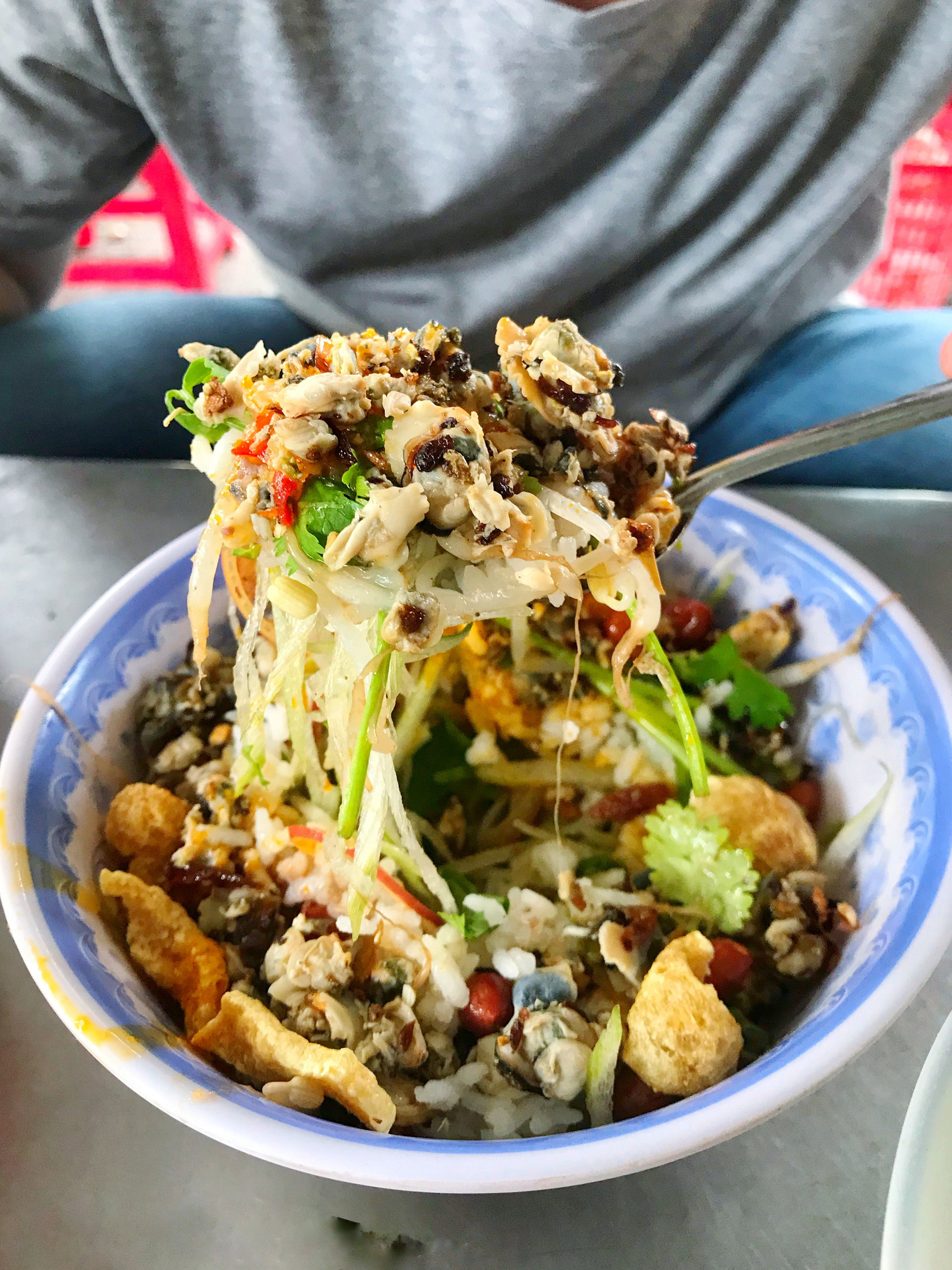 Đến Huế, phải ăn cơm hến ở cồn Hến mới chuẩn món ngon! - Ảnh 9. Đến Huế, phải ăn cơm hến ở cồn Hến mới chuẩn món ngon! - Ảnh 9.