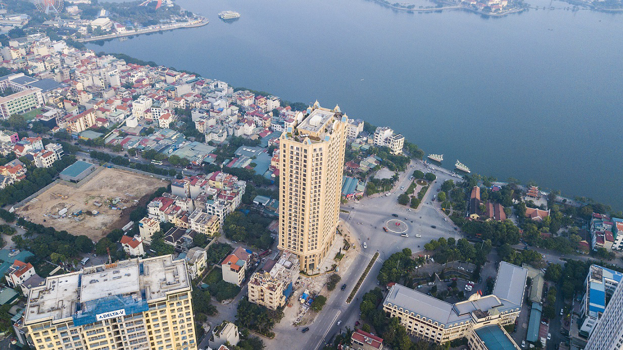 'Căn hộ khách sạn' ven hồ Tây chỉ từ 1,8 tỉ đồng – cơ hội 'vàng' đầu tư bất động sản cao cấp - Ảnh 1. 'Căn hộ khách sạn' ven hồ Tây chỉ từ 1,8 tỉ đồng – cơ hội 'vàng' đầu tư bất động sản cao cấp - Ảnh 1.