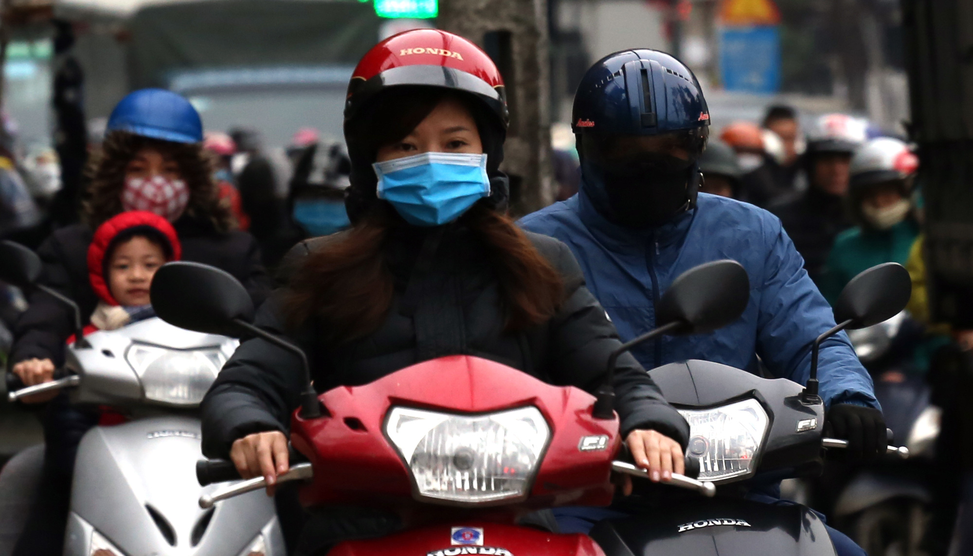Vụ hơn 140.000 khẩu trang y tế giả: Mua khẩu trang uy tín ở đâu? - Ảnh 1. Vụ hơn 140.000 khẩu trang y tế giả: Mua khẩu trang uy tín ở đâu? - Ảnh 1.