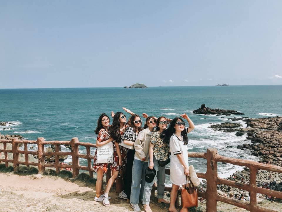 So sánh tour du lịch Hà Nội - Phú Yên - Quy Nhơn 4 ngày 3 đêm: Giá tour chênh lệnh theo chất lượng lưu trú và hãng hàng không tour lựa chọn - Ảnh 1. So sánh tour du lịch Hà Nội - Phú Yên - Quy Nhơn 4 ngày 3 đêm: Giá tour chênh lệnh theo chất lượng lưu trú và hãng hàng không tour lựa chọn - Ảnh 1.