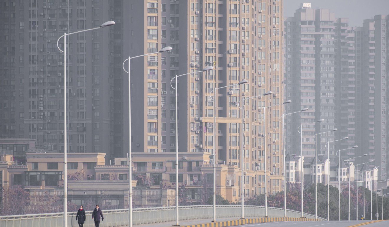 Ông chủ Hong Kong quyết vào Vũ Hán để động viên tinh thần y, bác sĩ - Ảnh 3.