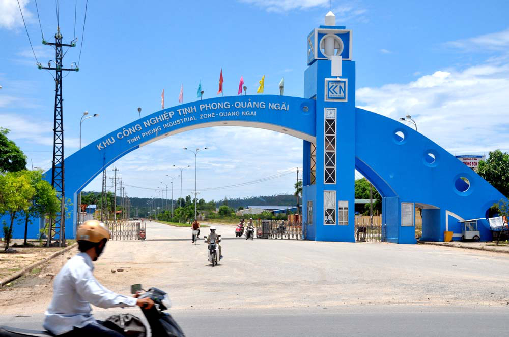 Quảng Ngãi muốn bổ sung dự án Khu dân cư kết hợp thương mại dịch vụ KCN Tịnh Phong vào danh mục thu hồi đất - Ảnh 1. Quảng Ngãi muốn bổ sung dự án Khu dân cư kết hợp thương mại dịch vụ KCN Tịnh Phong vào danh mục thu hồi đất - Ảnh 1.