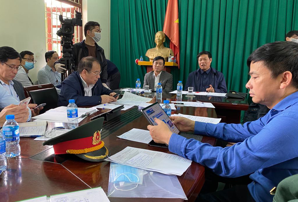 Chỉ cần 1 người dương tính lọt vòng giám sát là 'vỡ trận' - Ảnh 2. Chỉ cần 1 người dương tính lọt vòng giám sát là 'vỡ trận' - Ảnh 2.