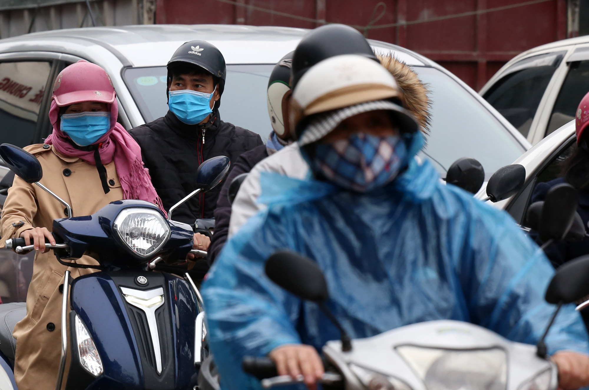 Phòng chống dịch Covid-19, Chủ tịch Hà Nội gợi ý chia năm học thành 4 kì - Ảnh 1. Phòng chống dịch Covid-19, Chủ tịch Hà Nội gợi ý chia năm học thành 4 kì - Ảnh 1.