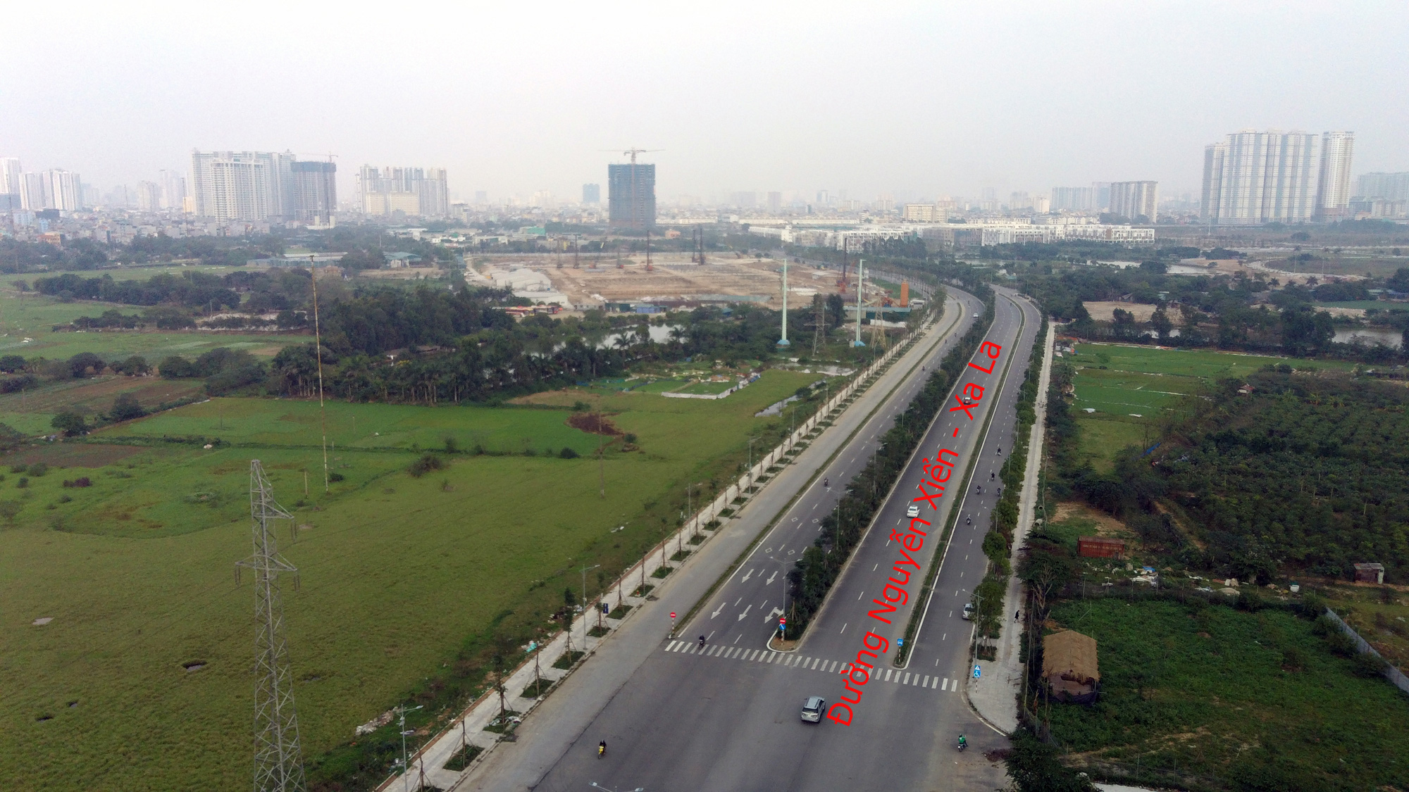 Tránh ùn tắc nút giao đường Nguyễn Xiển - Xa La với đường 70 như thế nào? - Ảnh 1. Tránh ùn tắc nút giao đường Nguyễn Xiển - Xa La với đường 70 như thế nào? - Ảnh 1.