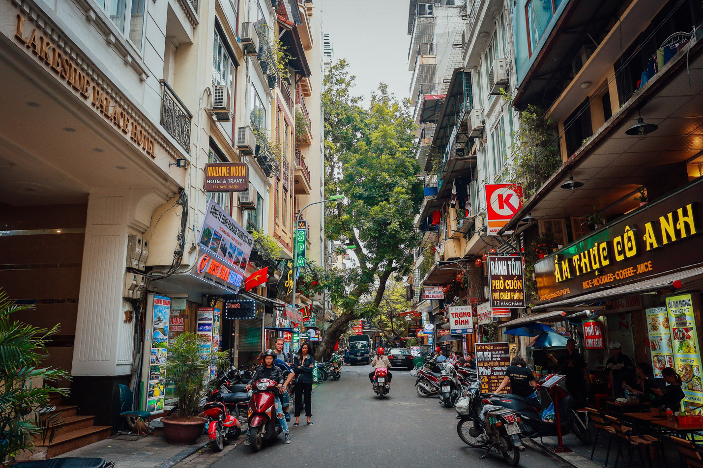 Những con phố nào ở Hà Nội có giá đất đắt ngang ngửa Tokyo, New York? - Ảnh 3. Những con phố nào ở Hà Nội có giá đất đắt ngang ngửa Tokyo, New York? - Ảnh 3.