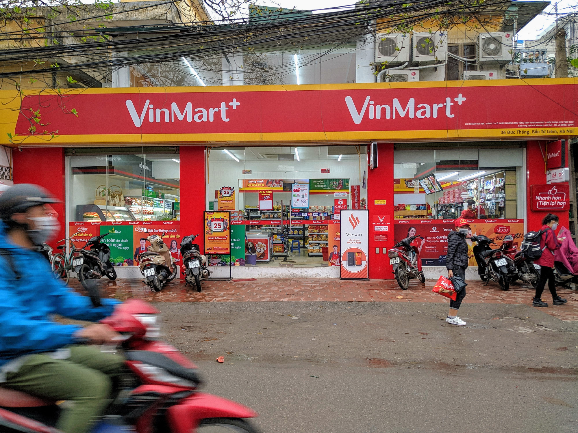 Doanh nghiệp nói không thiếu, người Hà Nội vẫn đỏ mắt tìm mua khẩu trang - Ảnh 11.