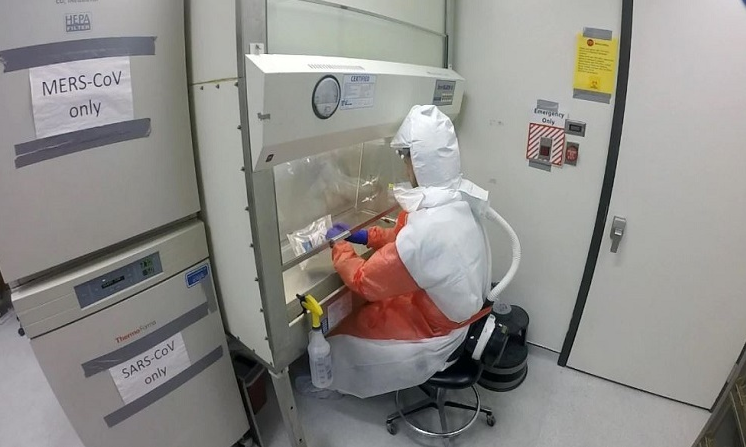 Khám phá phòng thí nghiệm thuốc kháng virus corona - Ảnh 1. Khám phá phòng thí nghiệm thuốc kháng virus corona - Ảnh 1.