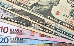 Giá USD hôm nay 17/2: Thành nơi trú ẩn an toàn mùa dịch bệnh, USD liên tiếp ở ngưỡng cao