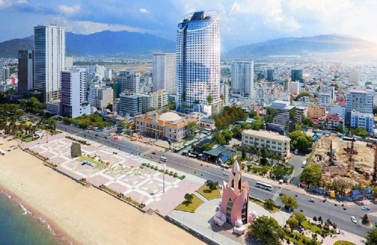 Lại xuất hiện tranh cãi quanh vụ cấp sổ đỏ cho condotel - Ảnh 1. Lại xuất hiện tranh cãi quanh vụ cấp sổ đỏ cho condotel - Ảnh 1.