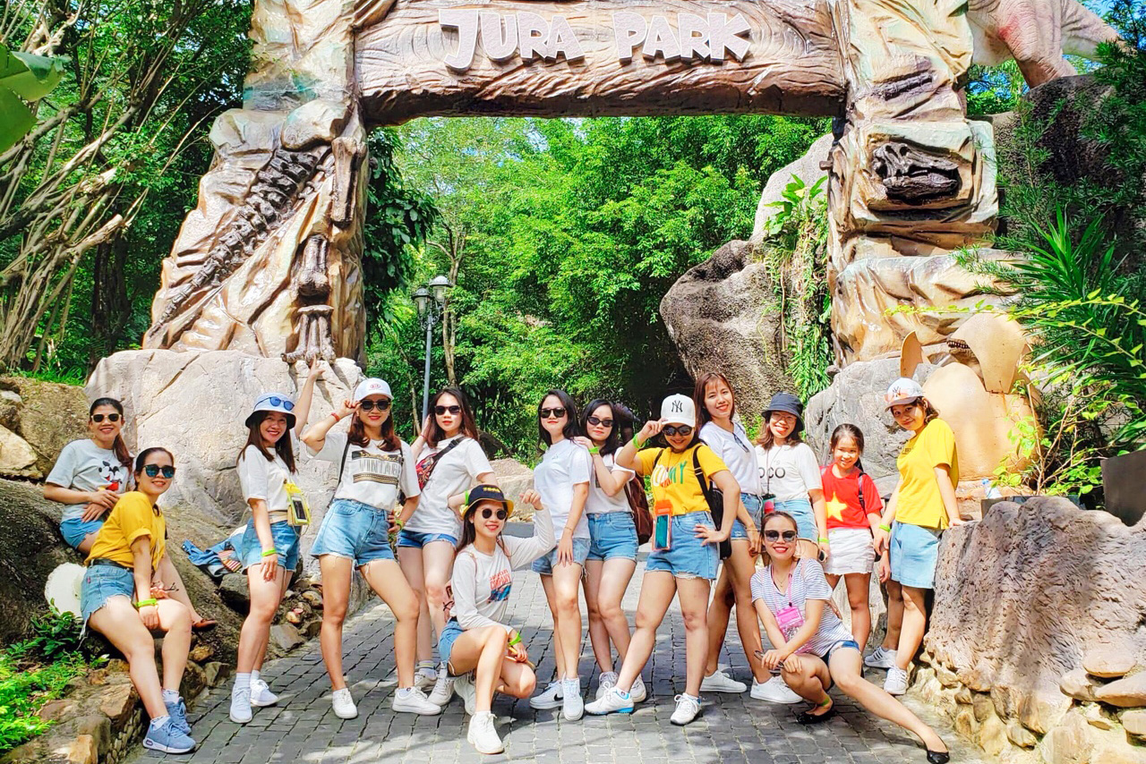 Hàng loạt chương trình ưu đãi nghỉ dưỡng, vui chơi dành cho du khách khi đến du lịch Đà Nẵng - Ảnh 2. Hàng loạt chương trình ưu đãi nghỉ dưỡng, vui chơi dành cho du khách khi đến du lịch Đà Nẵng - Ảnh 2.