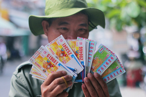 Nên mua gì vào ngày Thần Tài để cả năm phú quý, tài lộc? - Ảnh 9. Nên mua gì vào ngày Thần Tài để cả năm phú quý, tài lộc? - Ảnh 9.