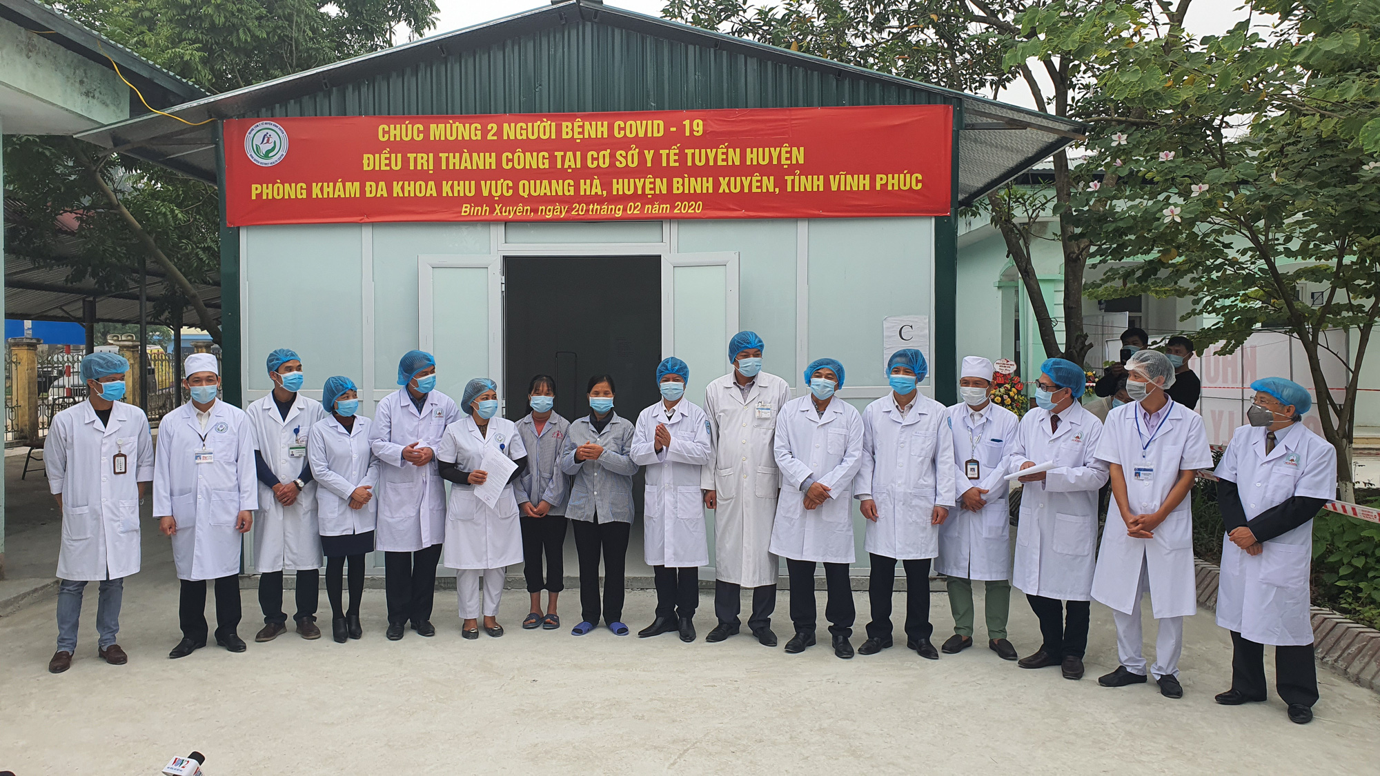 Thêm 2 người nhiễm Covid-19 ở Vĩnh Phúc xuất viện - Ảnh 2. Thêm 2 người nhiễm Covid-19 ở Vĩnh Phúc xuất viện - Ảnh 2.