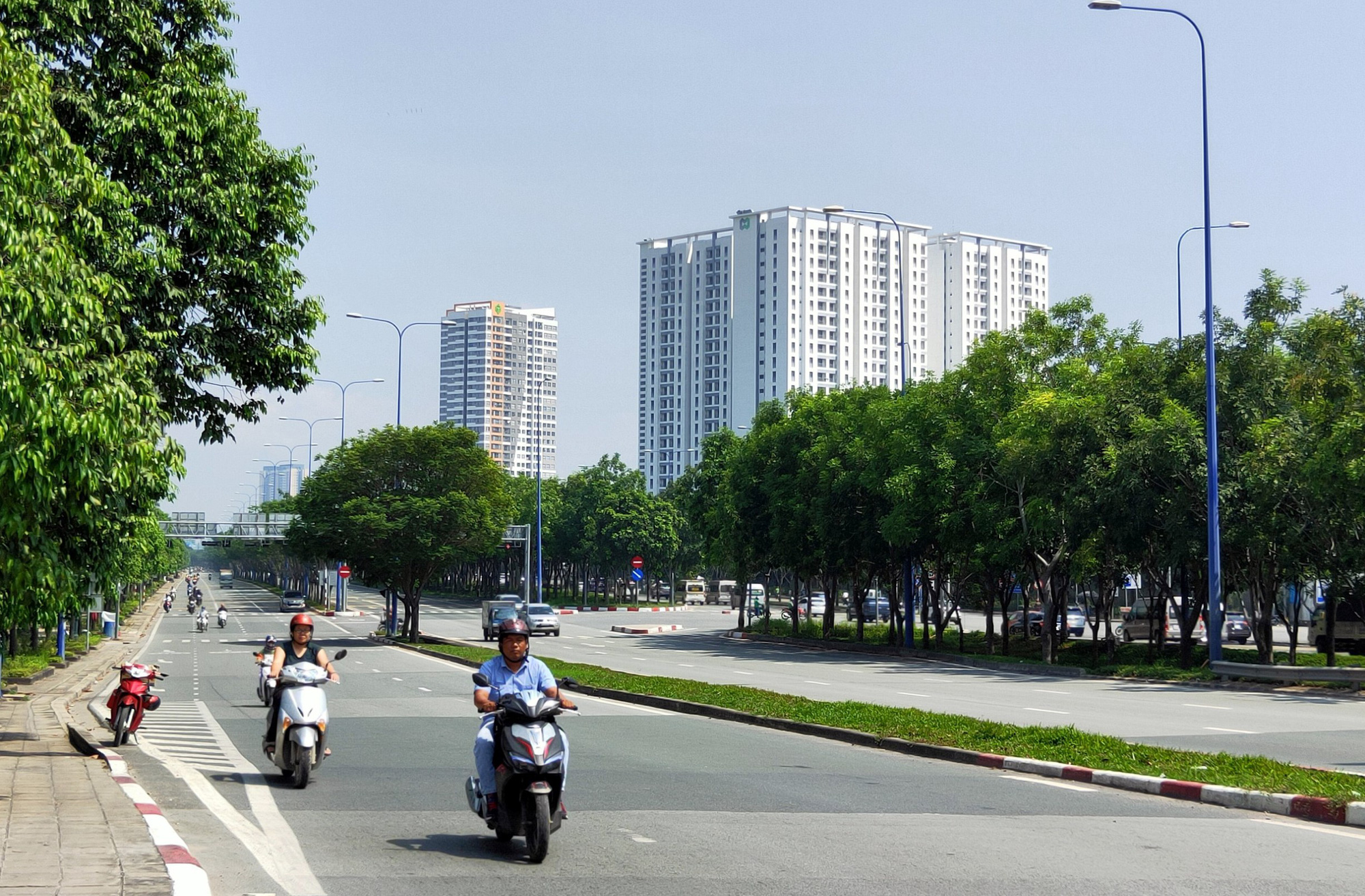 Nhiều 'điểm đen' giao thông ở TP HCM thoát cảnh kẹt xe triền miên giờ cao điểm - Ảnh 6. Nhiều 'điểm đen' giao thông ở TP HCM thoát cảnh kẹt xe triền miên giờ cao điểm - Ảnh 6.