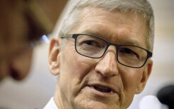 CEO Tim Cook bị đe dọa và quấy rối, Apple cầu cứu