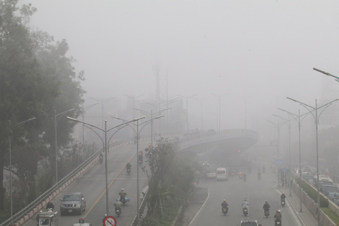 Thời tiết ngày 22/2: Không khí lạnh gây biển động mạnh, chất lượng không khí Hà Nội ở mức rất xấu - Ảnh 1. Thời tiết ngày 22/2: Không khí lạnh gây biển động mạnh, chất lượng không khí Hà Nội ở mức rất xấu - Ảnh 1.