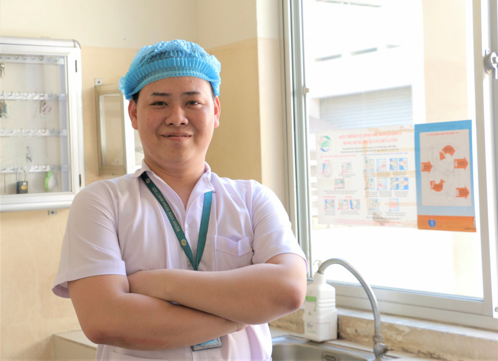 Liều thuốc giúp Việt kiều Mỹ hết nhiễm virus corona - Ảnh 3. Liều thuốc giúp Việt kiều Mỹ hết nhiễm virus corona - Ảnh 3.