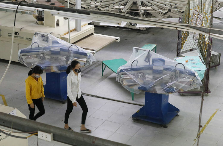 Những nhà máy bị ‘phong tỏa gián tiếp’ ở Bình Xuyên - Ảnh 2.