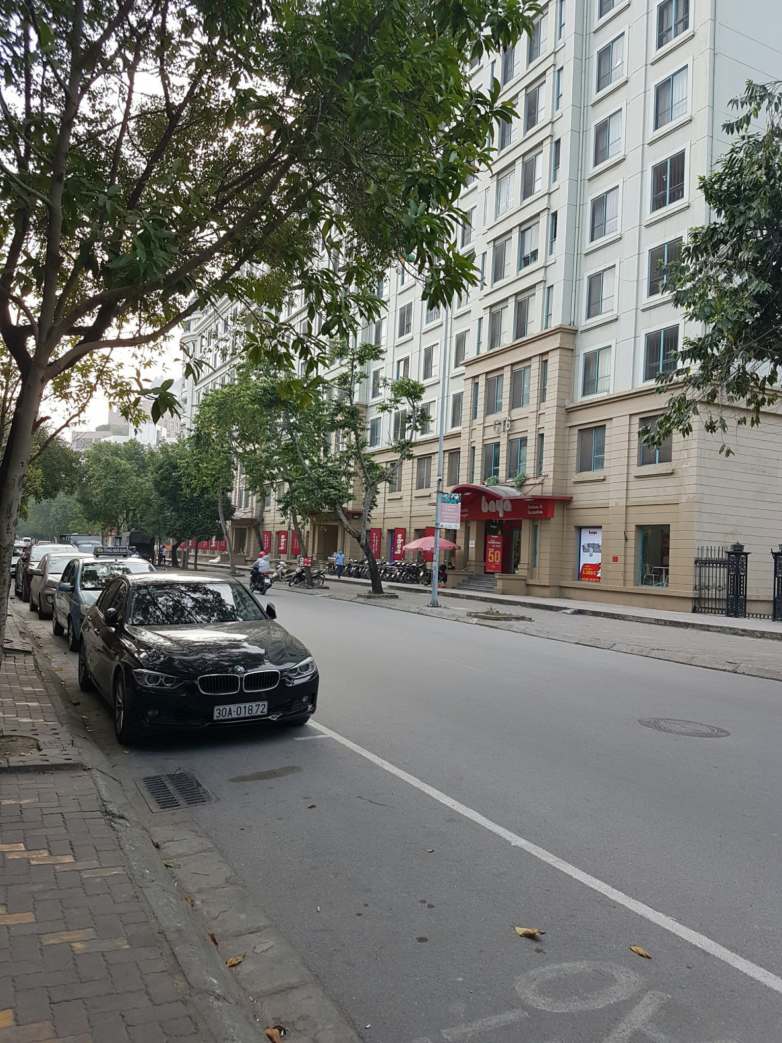 Người Hàn Quốc ở Hà Nội 'hoang mang' vì dịch COVID-19 - Ảnh 3. Người Hàn Quốc ở Hà Nội 'hoang mang' vì dịch COVID-19 - Ảnh 3.
