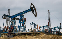 Giá xăng dầu hôm nay 23/3: Liên tiếp tin xấu về Covid-19 và cuộc chiến Nga-OPEC, nhiên liệu diễn biến khó lường
