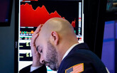 Sau phiên lao dốc hơn 1.000 điểm, Dow Jones giảm tiếp gần 900 điểm, thổi bay 1.700 tỉ USD vốn hóa sau hai ngày