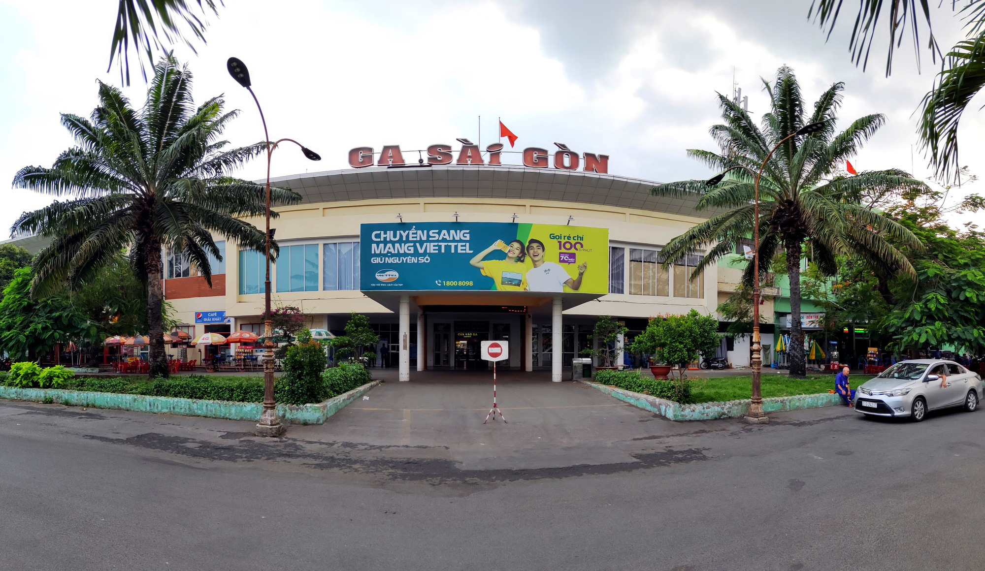 Ga Sài Gòn vắng lặng kì lạ, tàu hủy chuyến sau đợt nghỉ Tết Nguyên đán - Ảnh 1. Ga Sài Gòn vắng lặng kì lạ, tàu hủy chuyến sau đợt nghỉ Tết Nguyên đán - Ảnh 1.