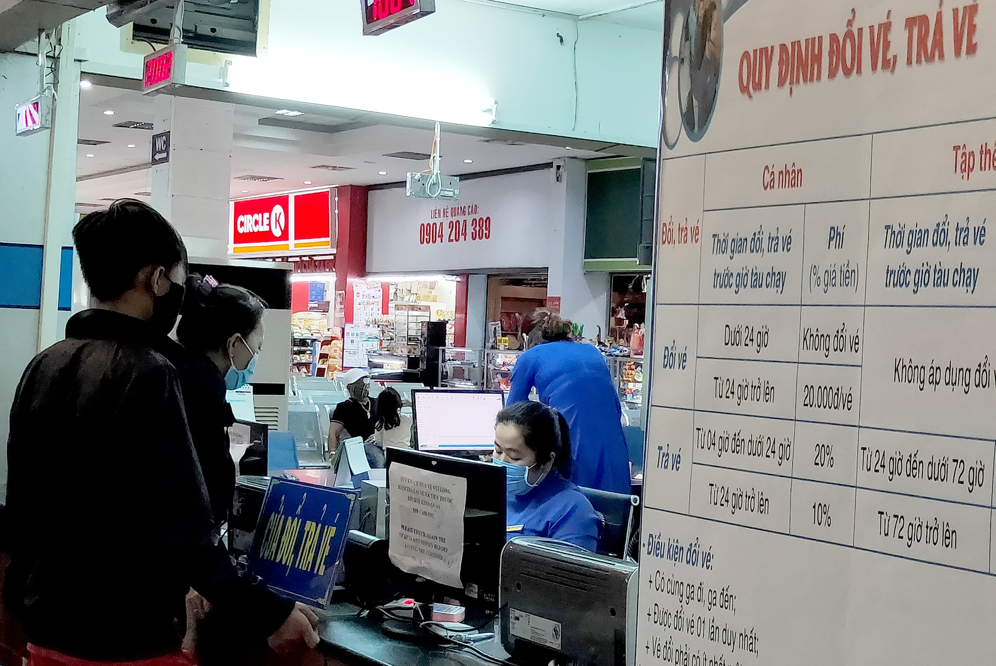Ga Sài Gòn vắng lặng kì lạ, tàu hủy chuyến sau đợt nghỉ Tết Nguyên đán - Ảnh 14. Ga Sài Gòn vắng lặng kì lạ, tàu hủy chuyến sau đợt nghỉ Tết Nguyên đán - Ảnh 14.