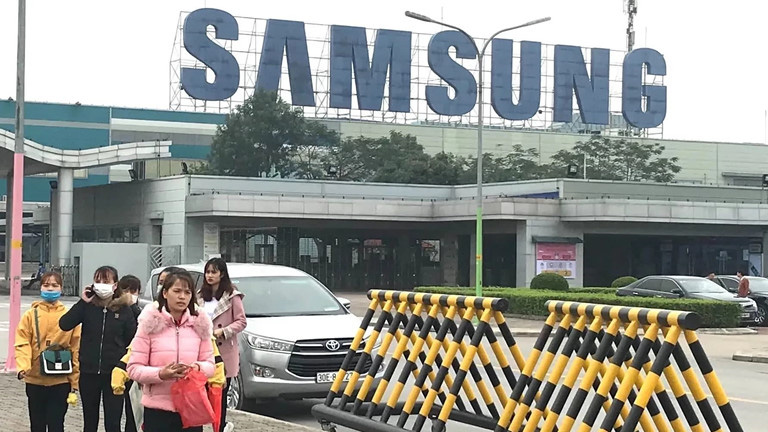 LG, Samsung Việt Nam đang đối mặt việc không có nguyên liệu sản xuất vì dịch Covid-19 - Ảnh 1. LG, Samsung Việt Nam đang đối mặt việc không có nguyên liệu sản xuất vì dịch Covid-19 - Ảnh 1.