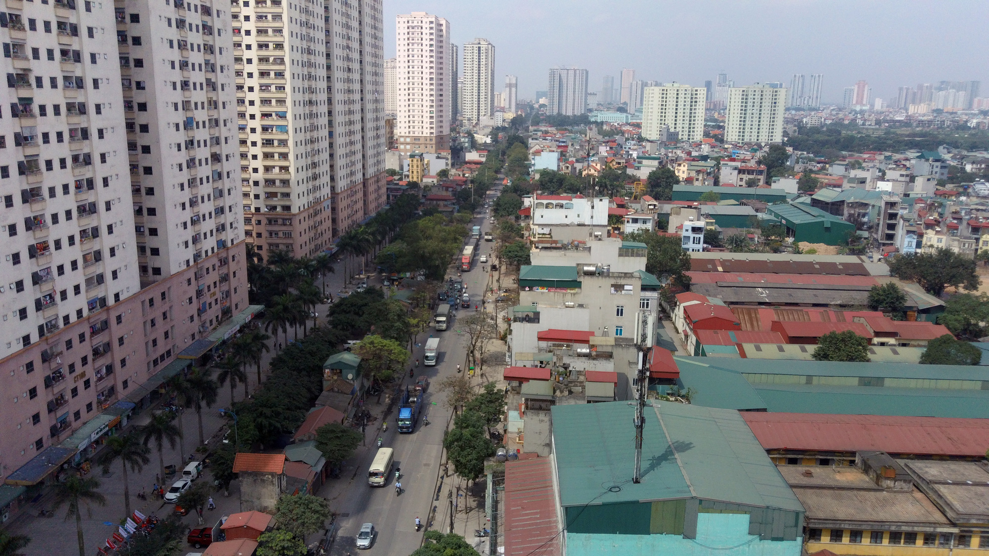 Hà Nội: 'Ám ảnh' tắc đường Cầu Bươu, cầu Tó - Ảnh 2. Hà Nội: 'Ám ảnh' tắc đường Cầu Bươu, cầu Tó - Ảnh 2.