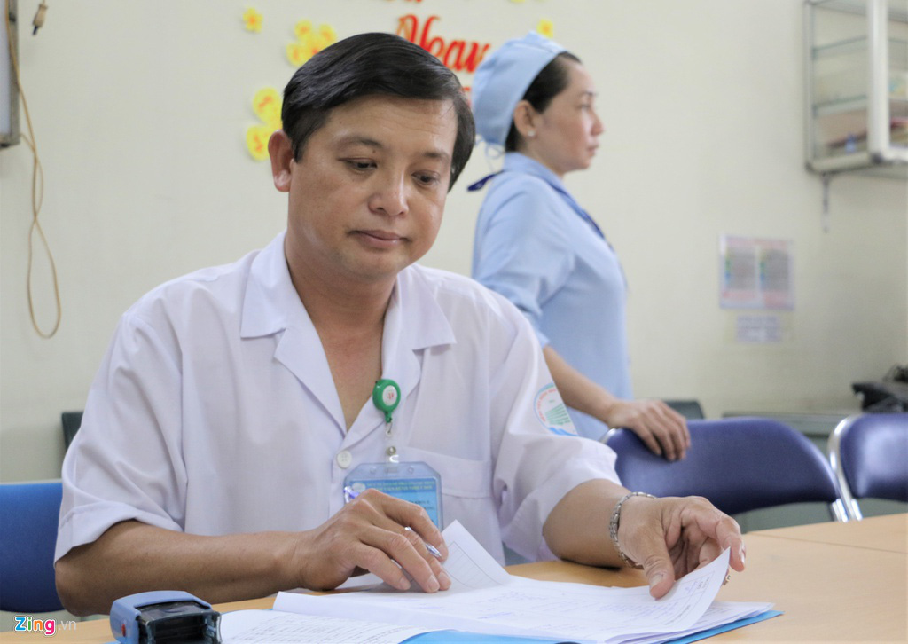 Lẵng hoa của bệnh nhân Covid-19 ở Bệnh viện Bệnh Nhiệt đới - Ảnh 3.