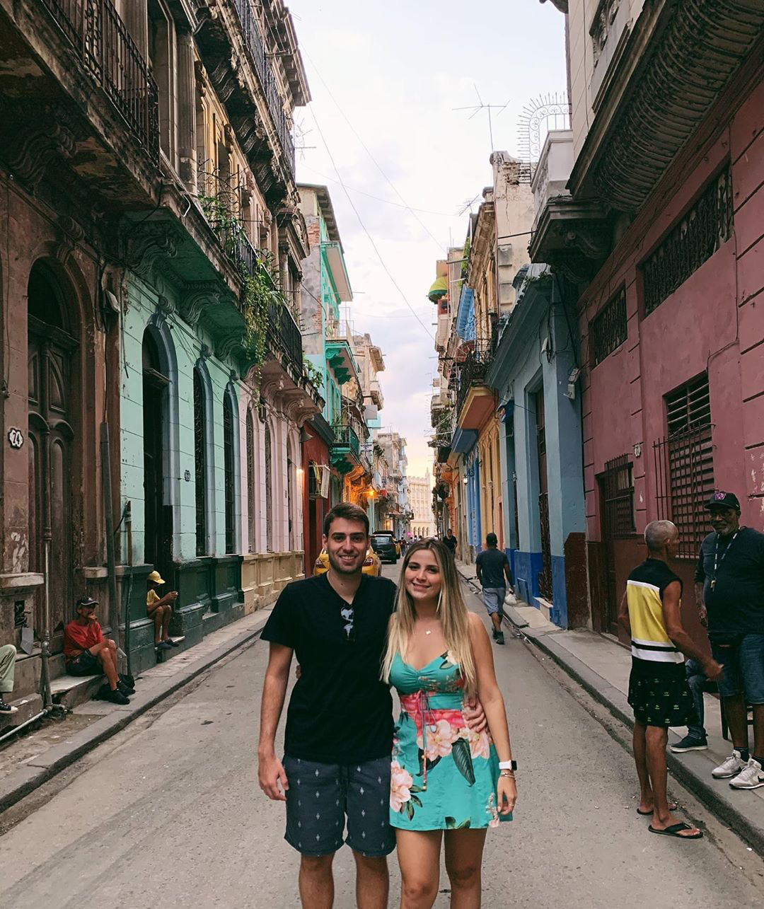 Thông tin về địa chỉ, giờ làm việc của Tổng Lãnh sự quán và Đại sứ quán Cuba tại Việt Nam - Ảnh 3. Thông tin về địa chỉ, giờ làm việc của Tổng Lãnh sự quán và Đại sứ quán Cuba tại Việt Nam - Ảnh 3.